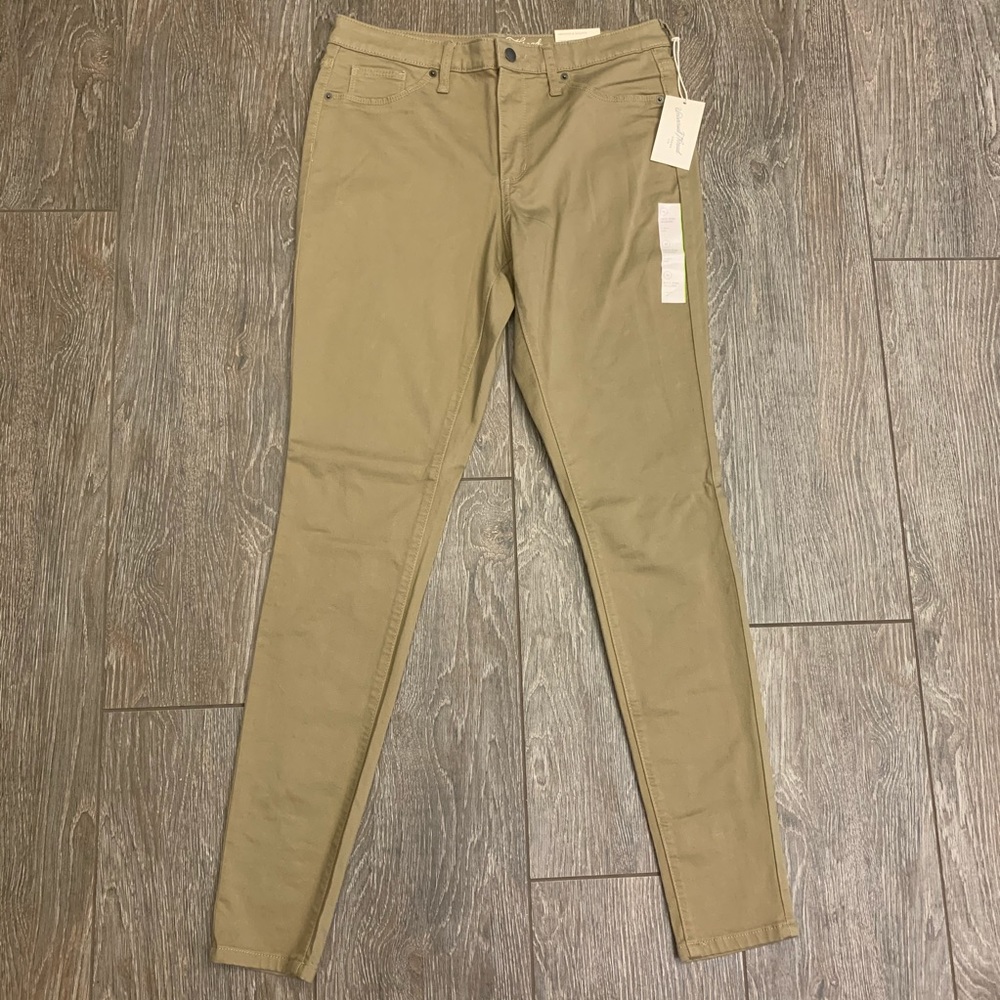 Universal Thread Tan High Rise Jegging 12 Long